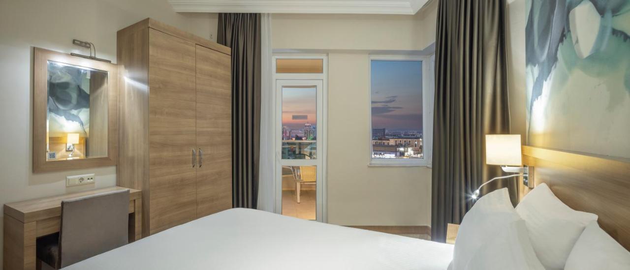 Wyndham Garden Lara Otel