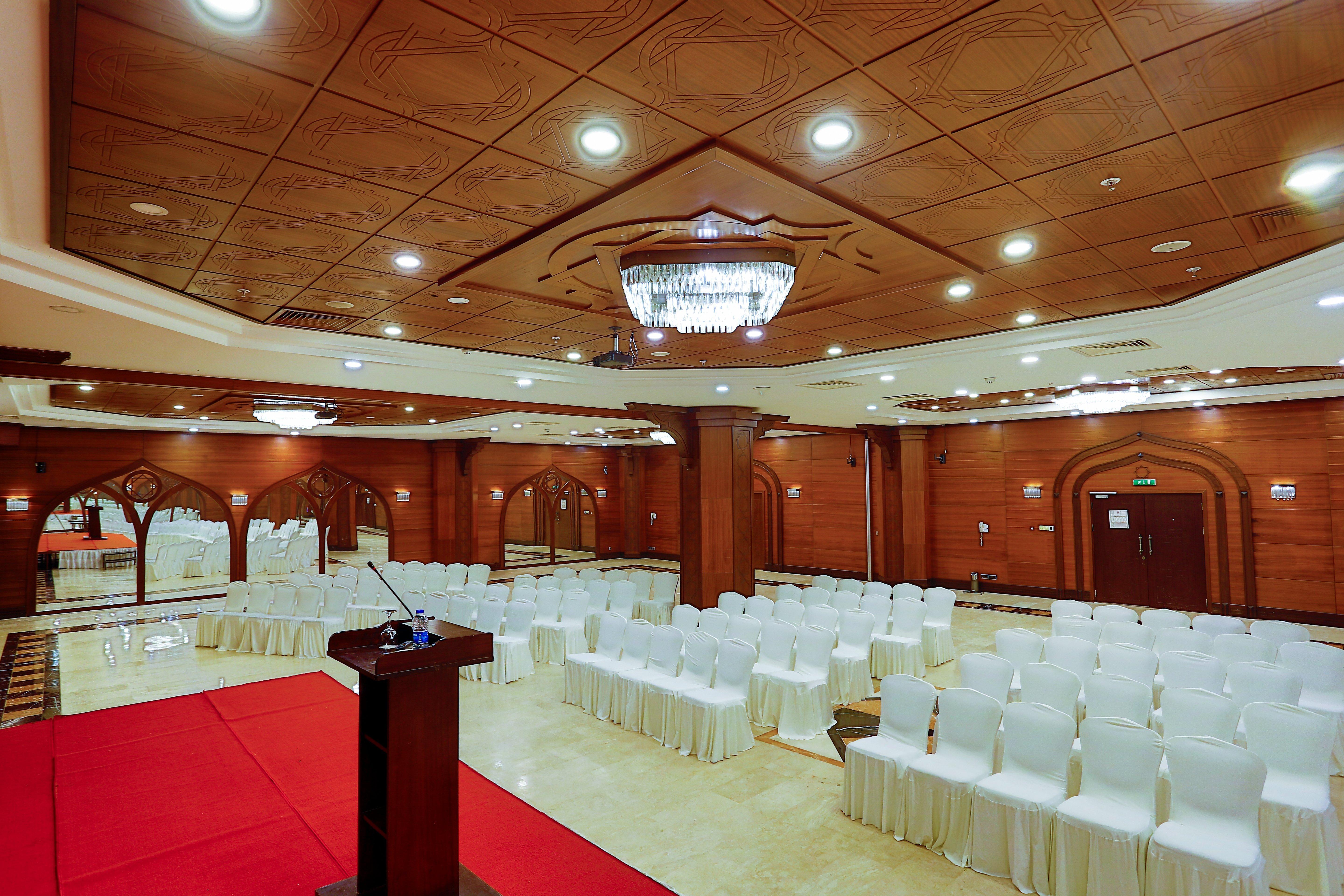 Crowne Plaza By Ihg 5* Antália