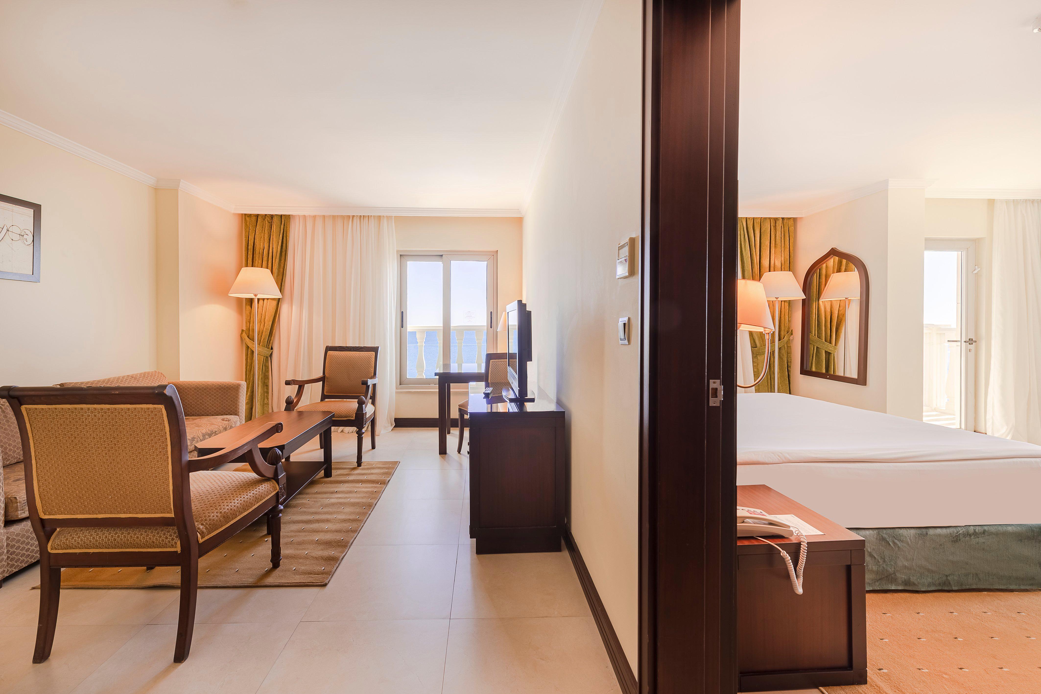 Crowne Plaza By Ihg 5* Antália