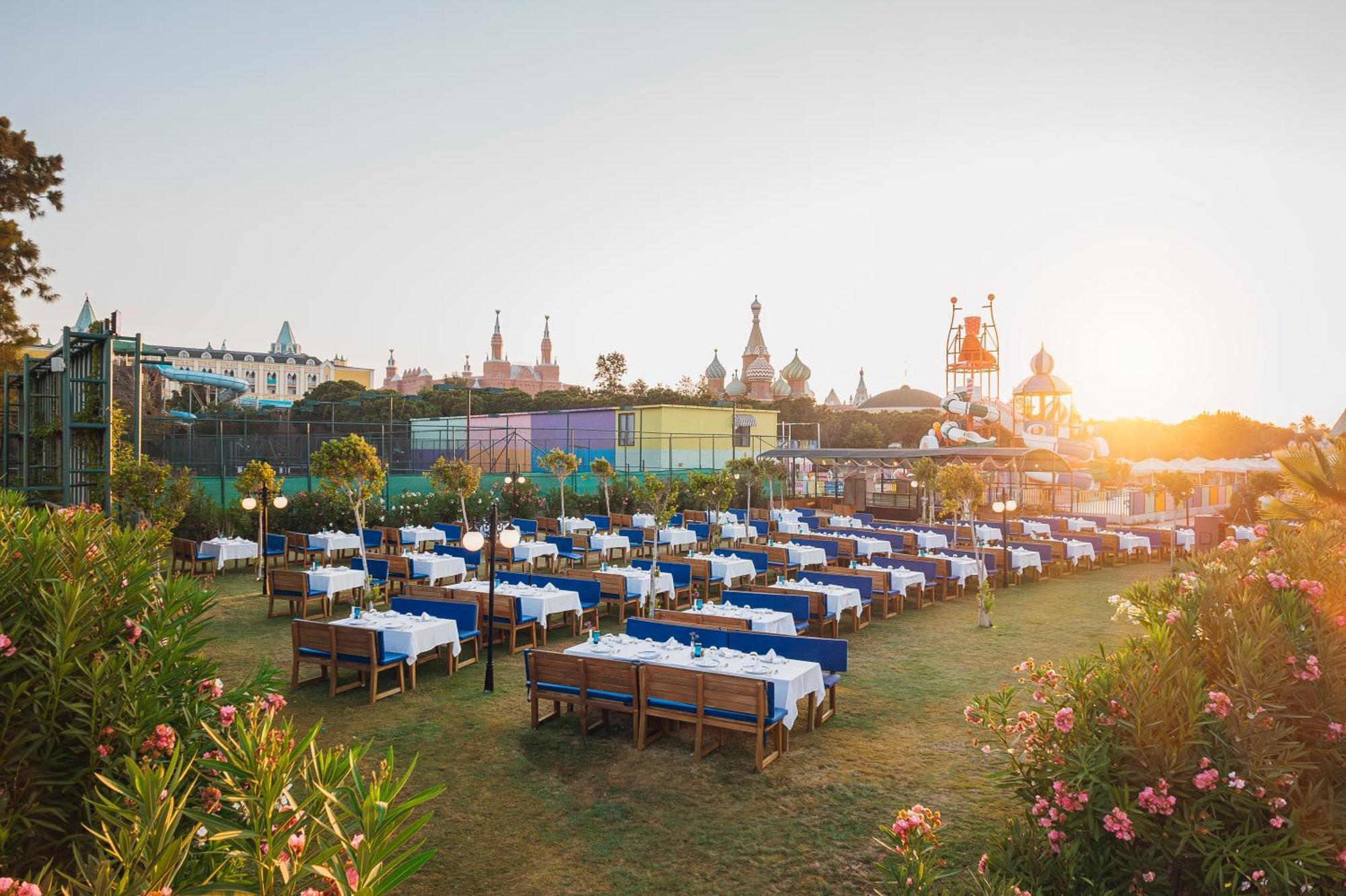 Kremlin Palace Antália