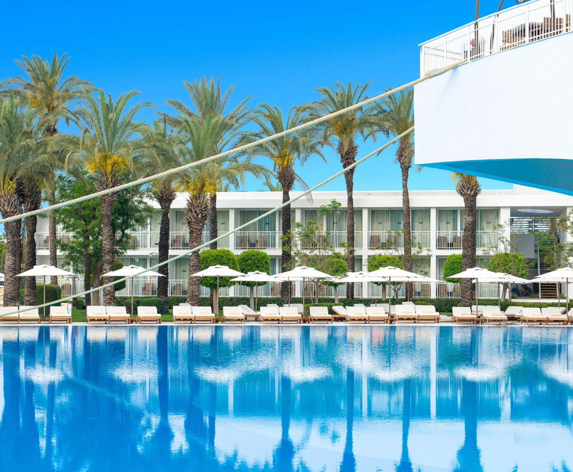 Titanic Deluxe Lara Resort Antália