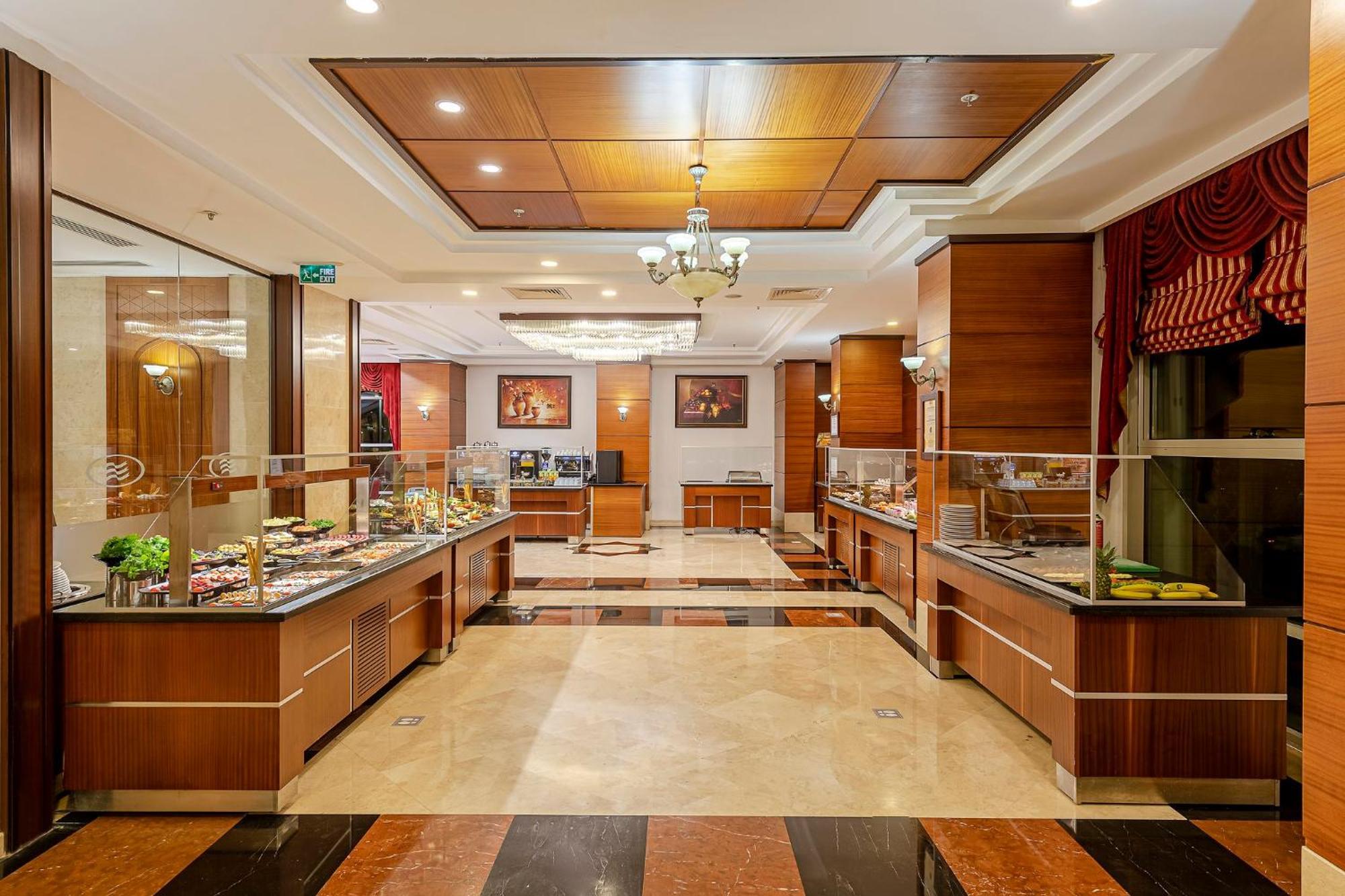 Crowne Plaza By Ihg 5* Antália