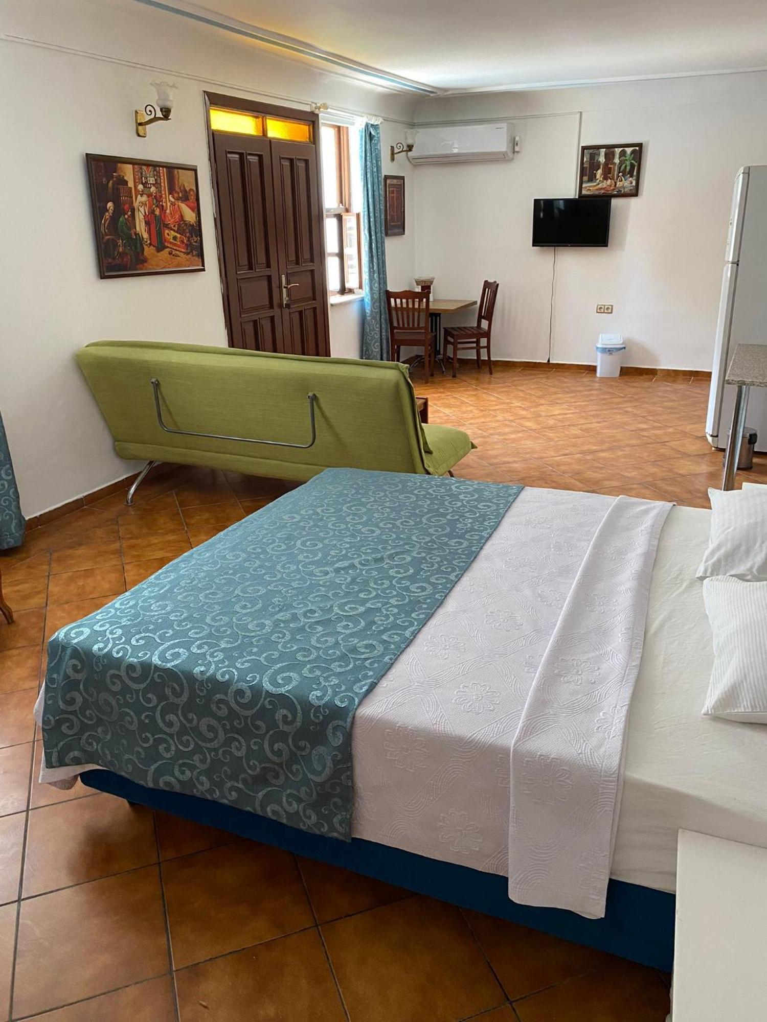 Urcu Hotel Antália