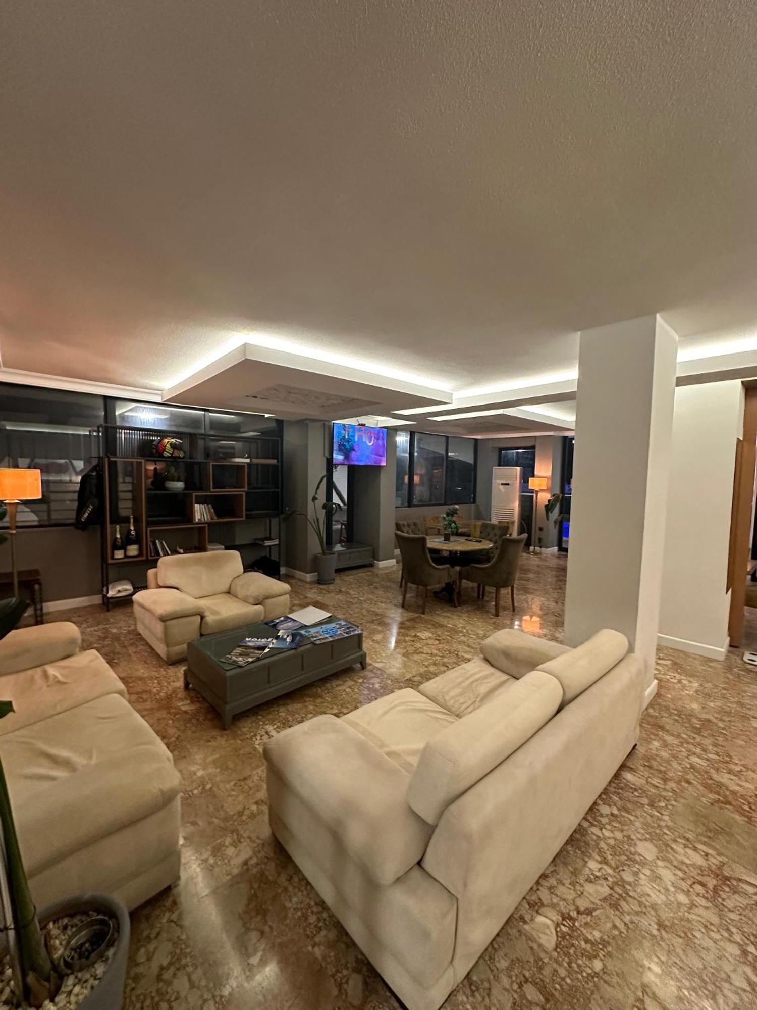 Otel Nfk The House 3*