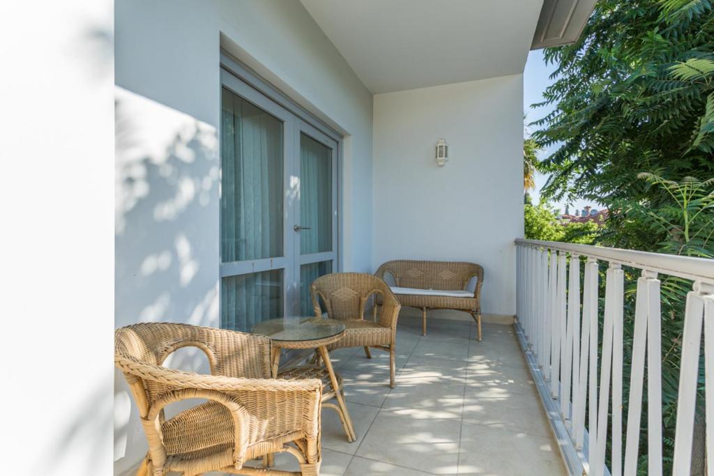 Ani Aparthotel