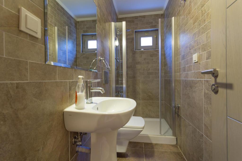 Aparthotel Ani 3*