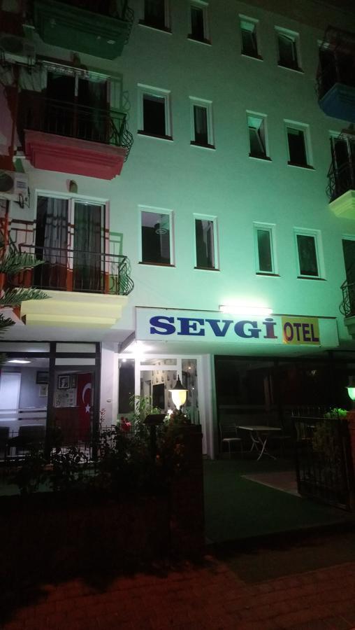 White Cat Sevgi 2*