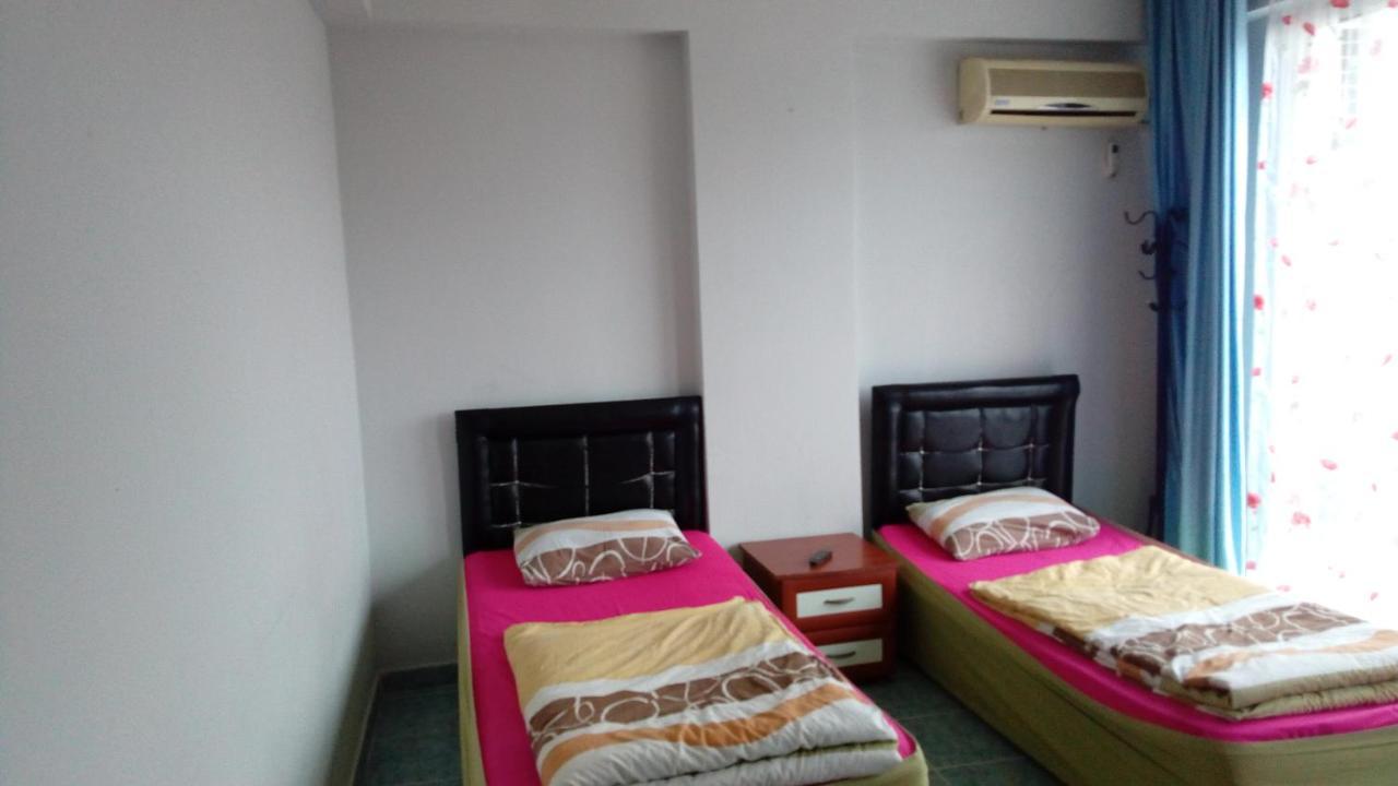 White Cat Sevgi Hotel 2*