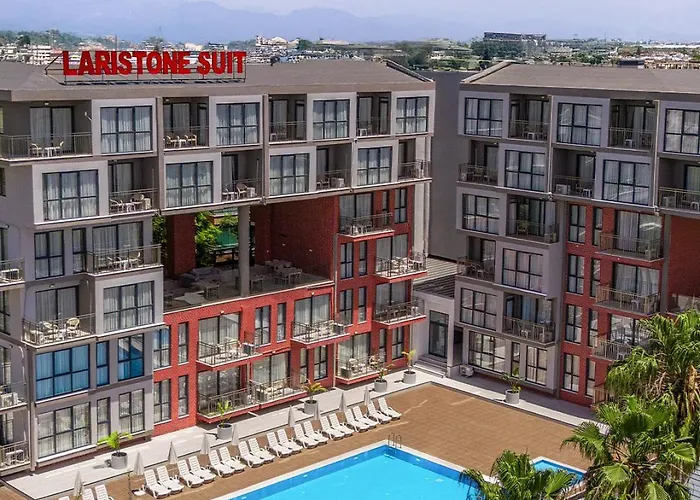 Laristone Suite Spa Hotel