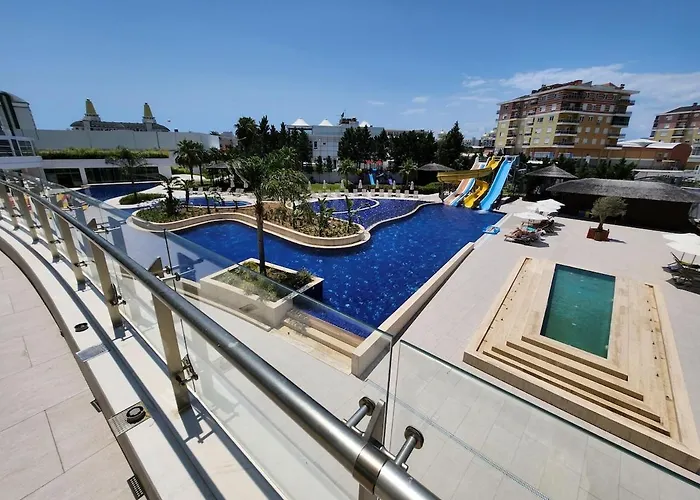 Antalya Sirius Town Residence