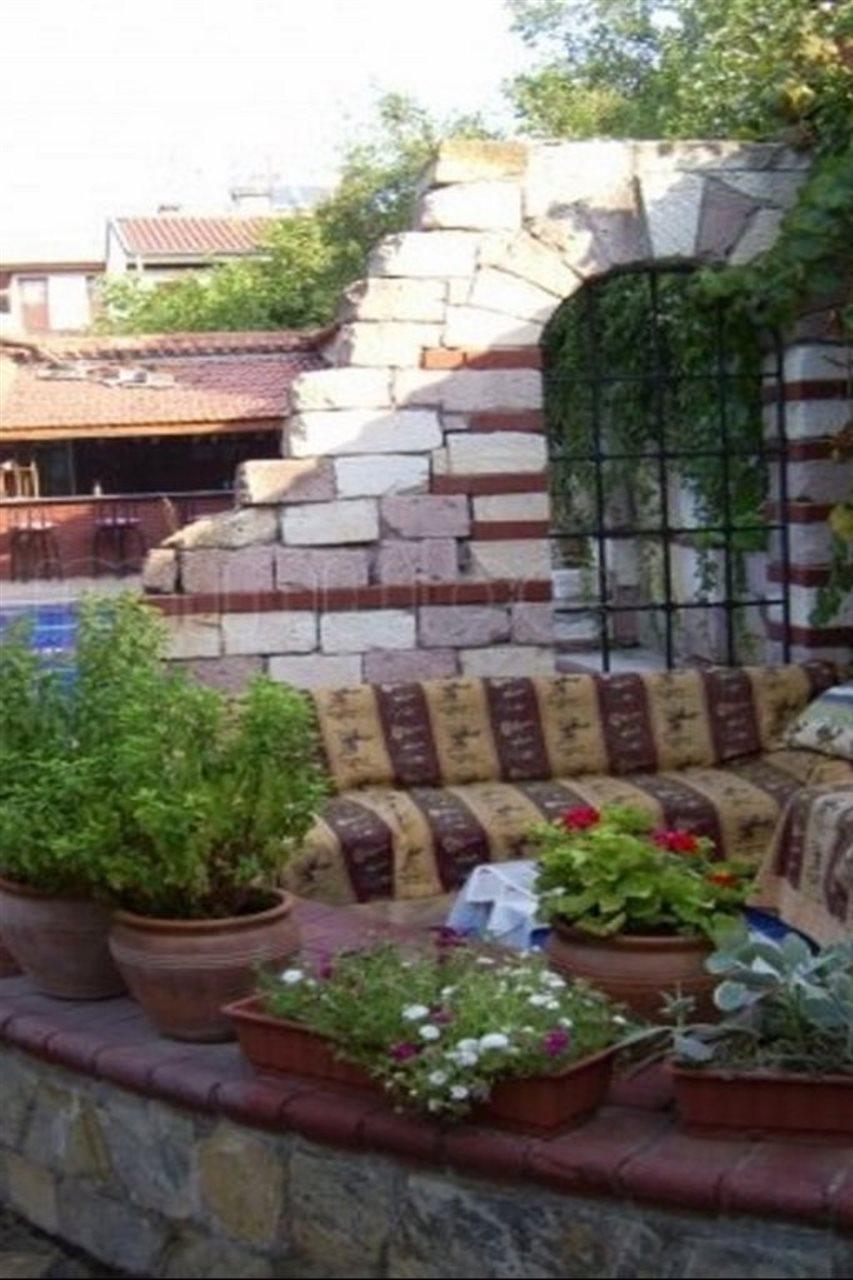 Otel Kaleici Pera Palace 3*