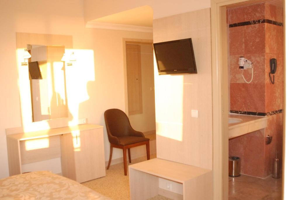 Hotel Suix Lara Antália