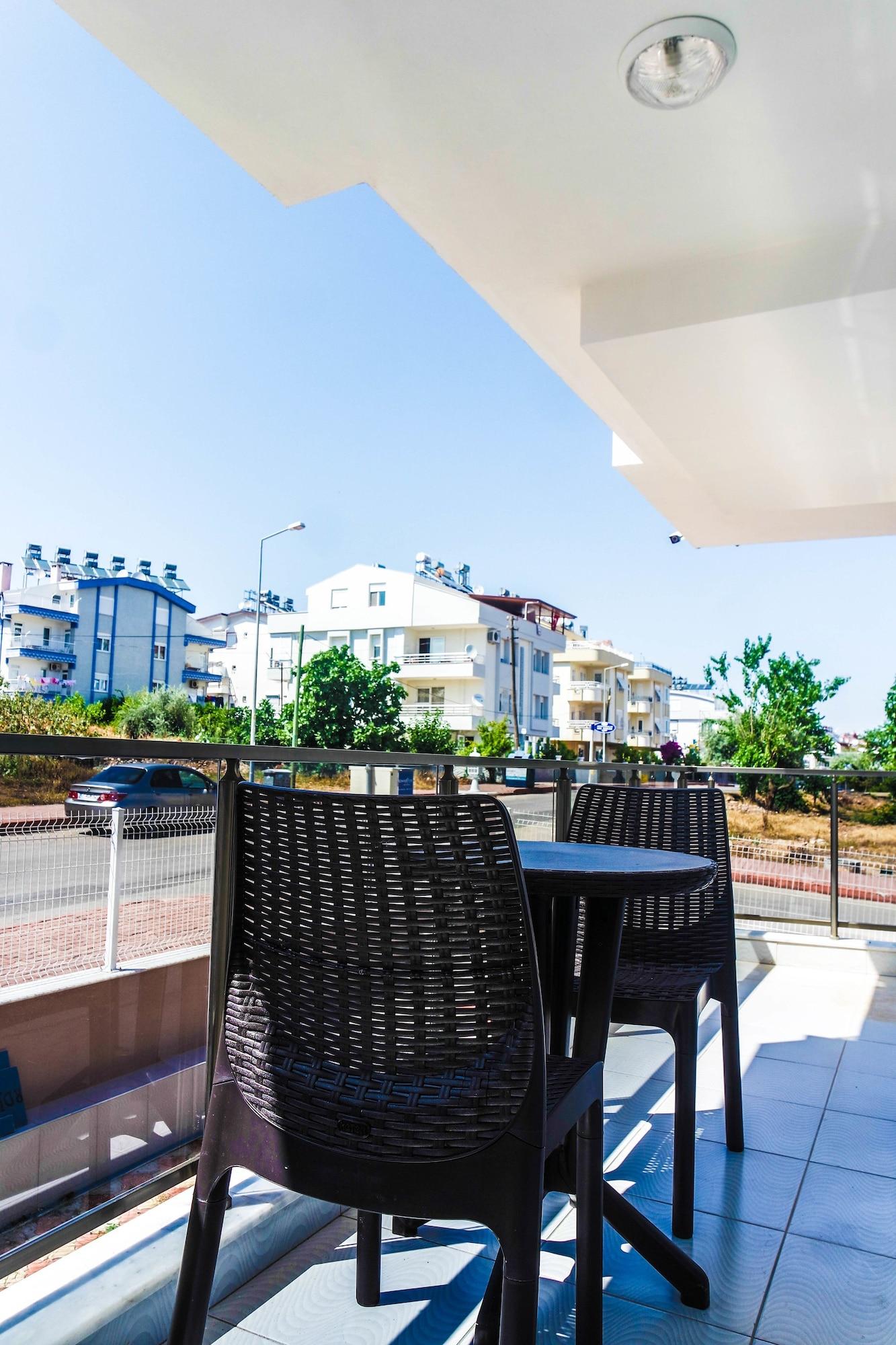 Ale Apart-hotel 3*