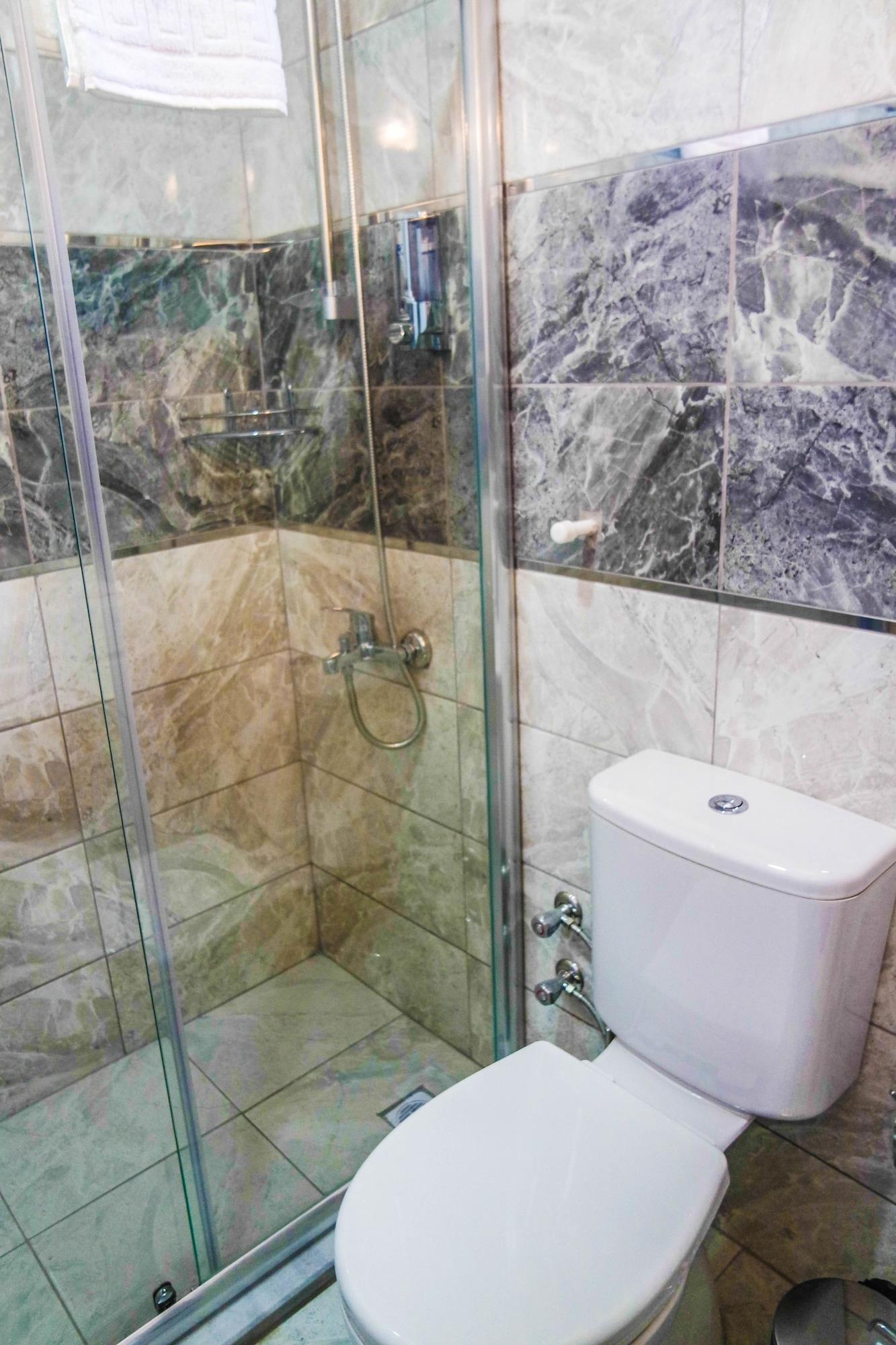Apart-hotel Ale 3*