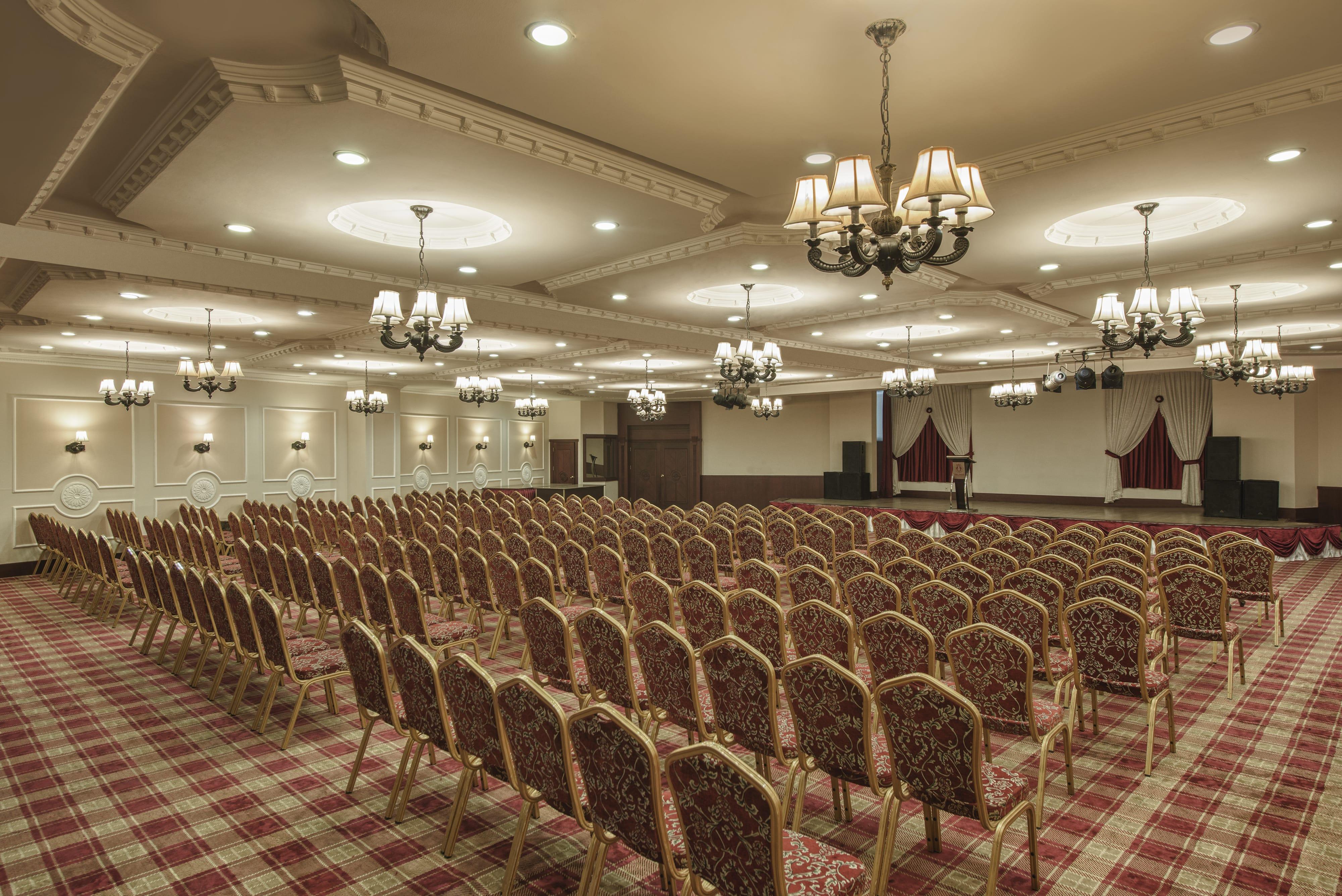 Delphin Palace 5* Antália