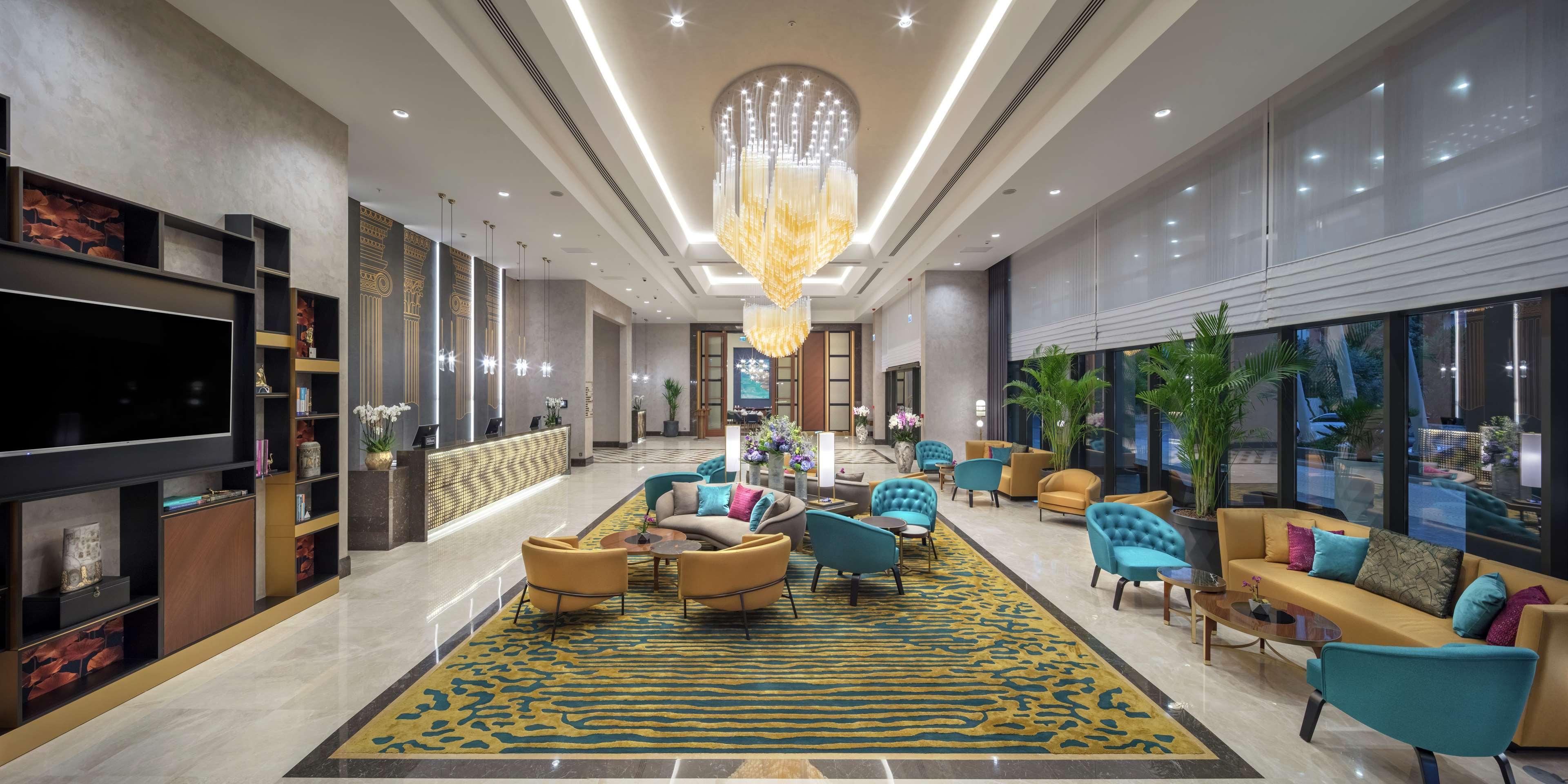Hotel Doubletree By Hilton Centre Antália