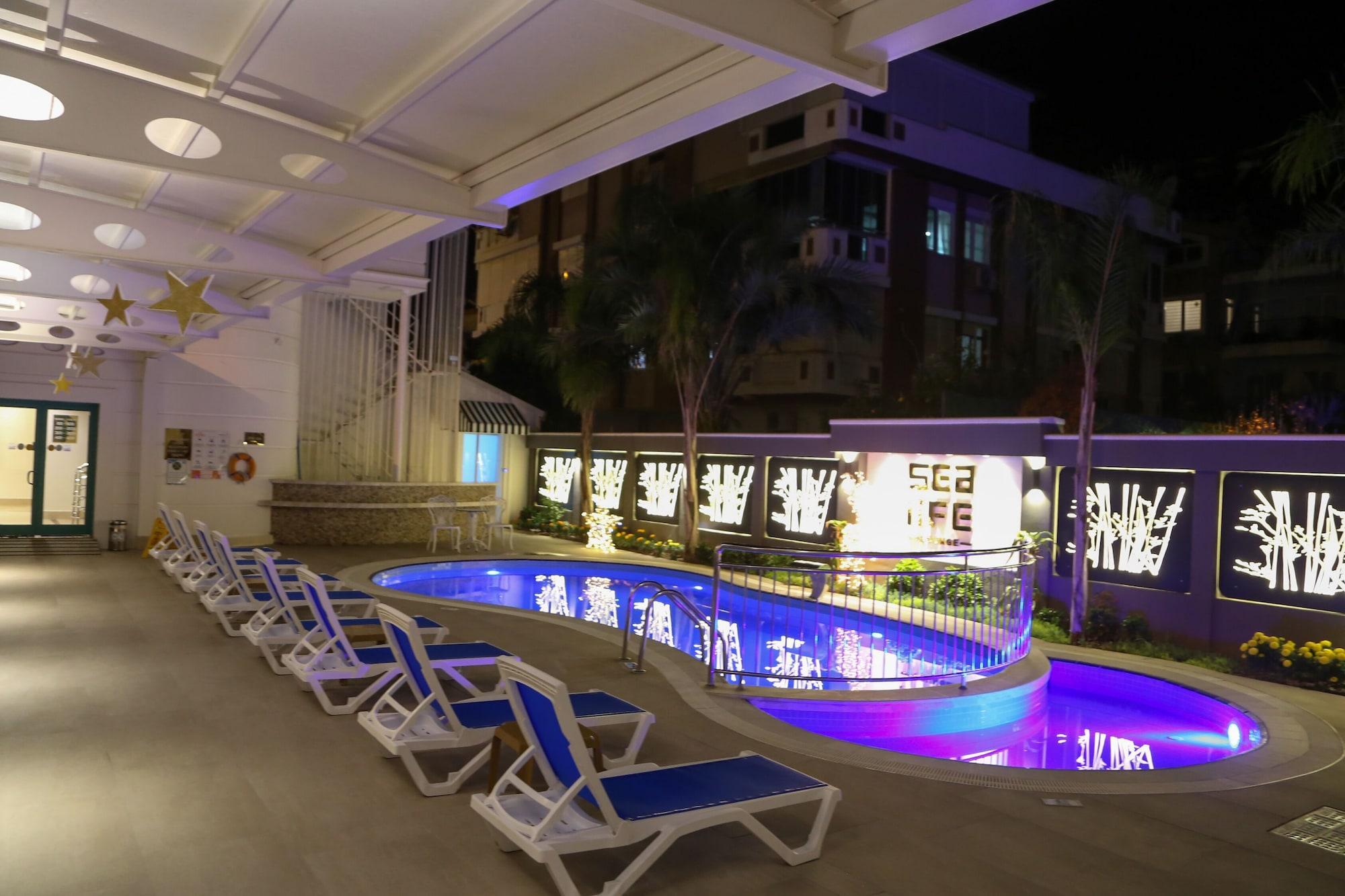 Sealife Lounge - Adult Only Otel 3*