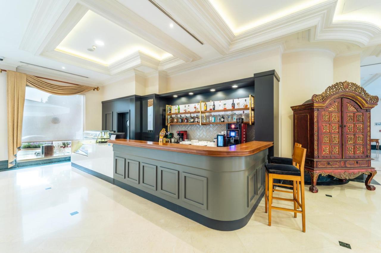 Otel Ic Airport 4*