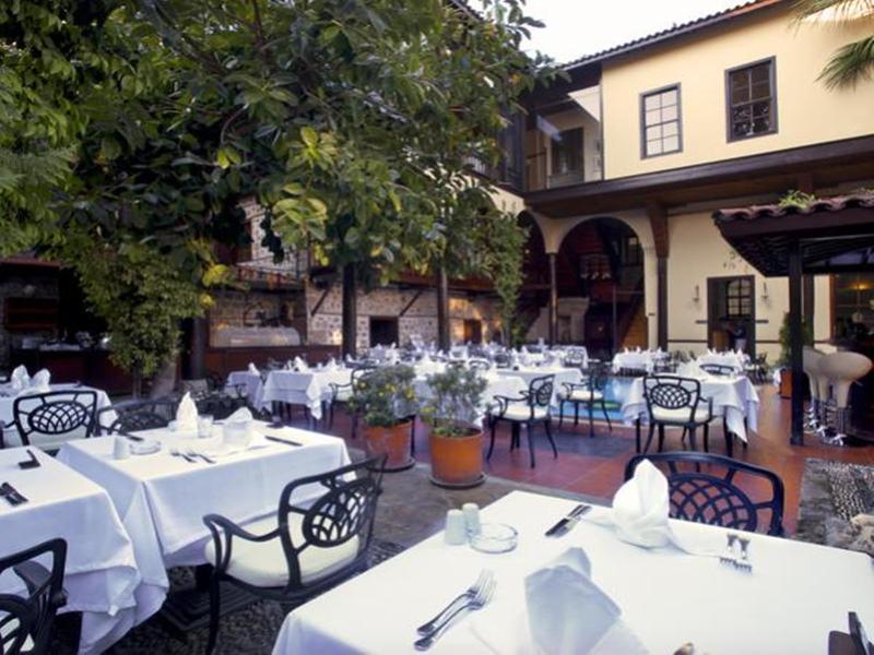 Alp Pasa - Special Class Hotel Antália