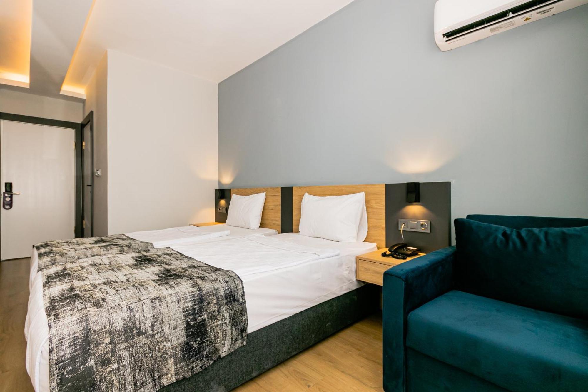 Otel Lara World Antalya