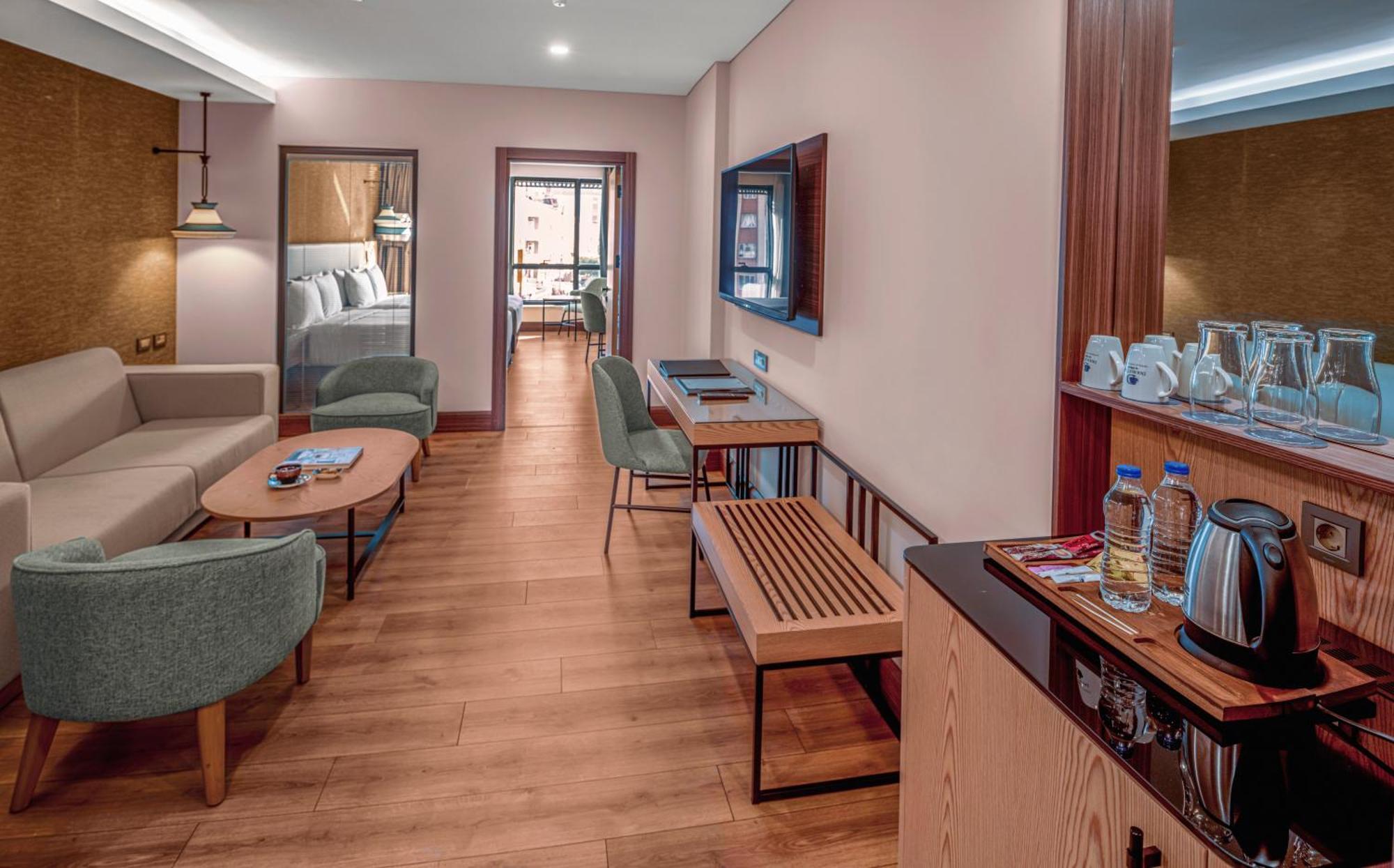 Doubletree By Hilton Centre 5* Antália