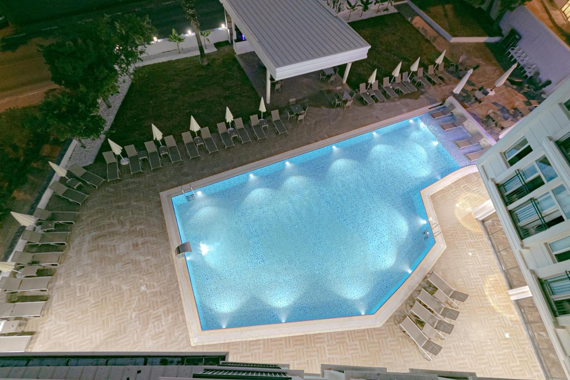 Lara World Otel Antalya