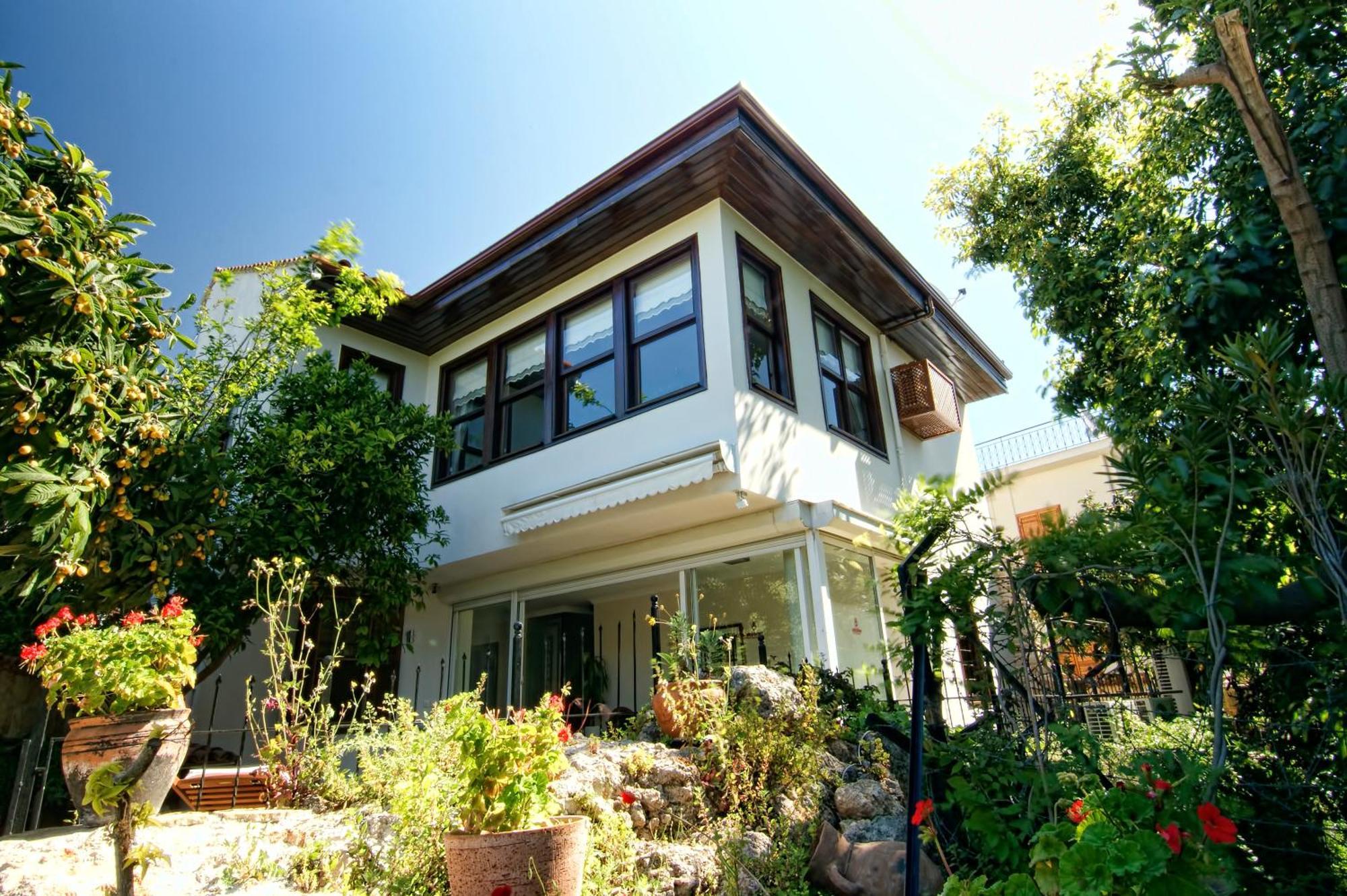 Hotel Minyon 3*