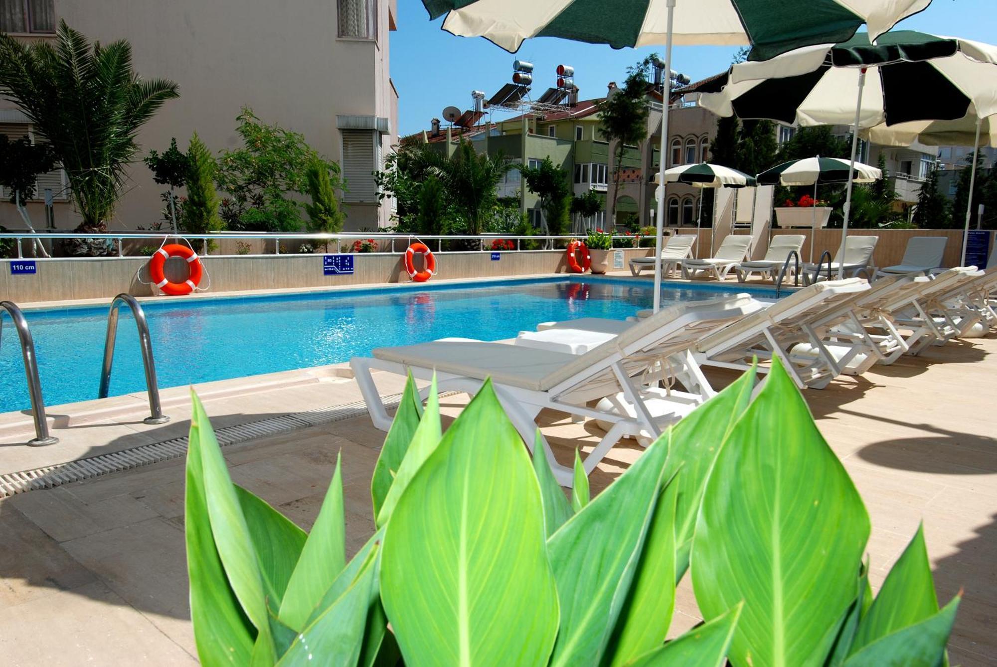 Otel Lara Diamond Antalya