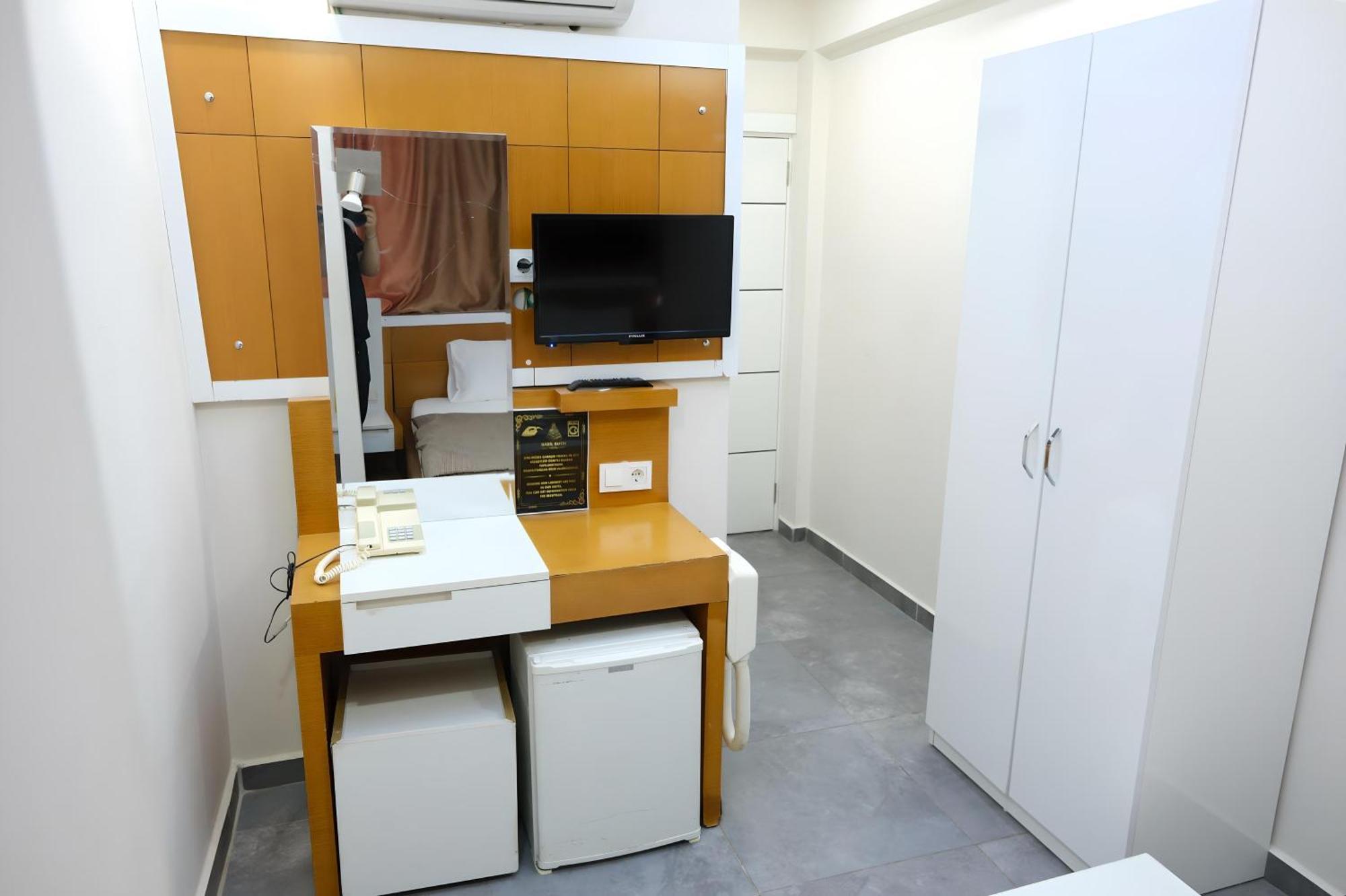Oda ve Kahvaltı Babil Butik 3*