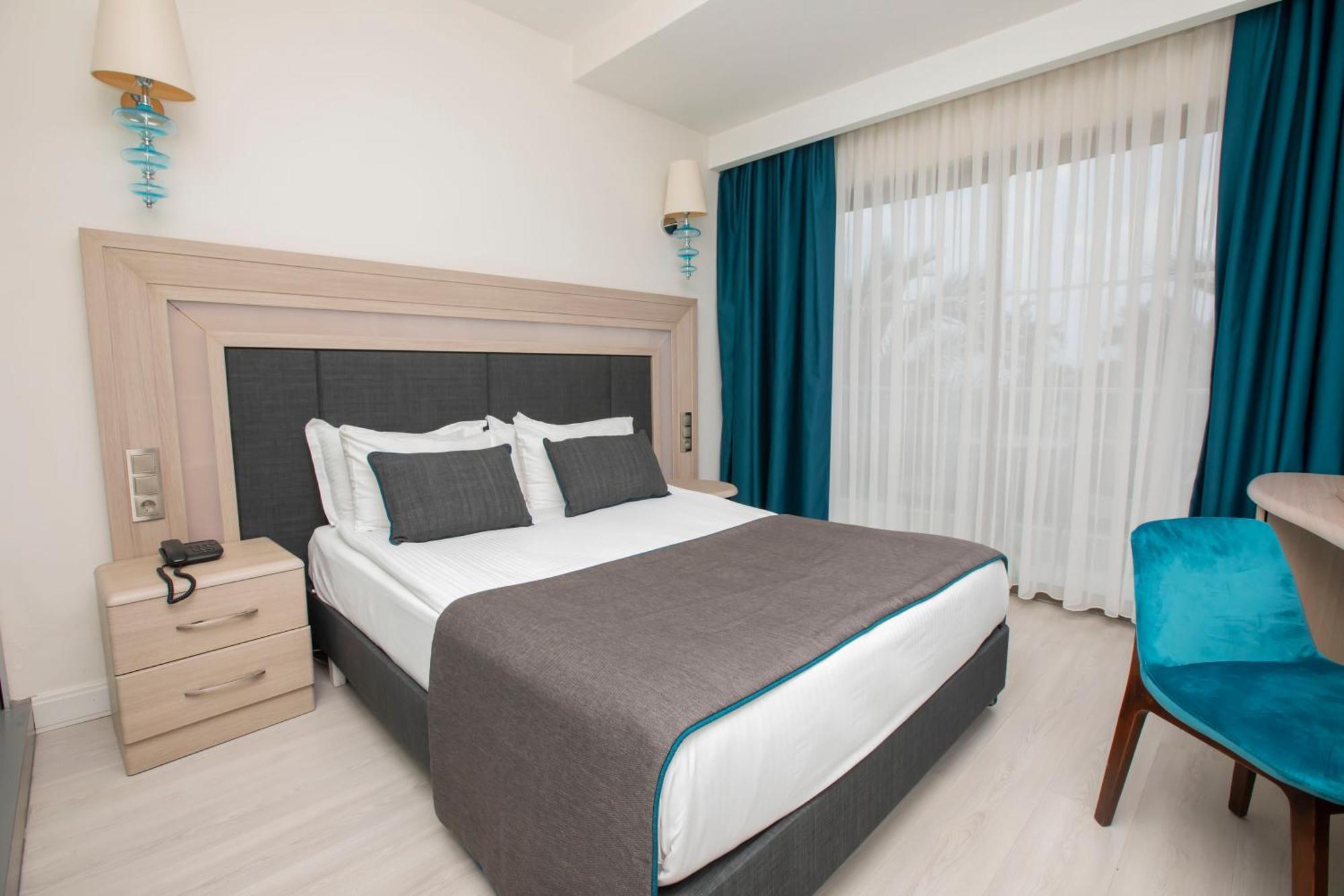 Falcon Otel