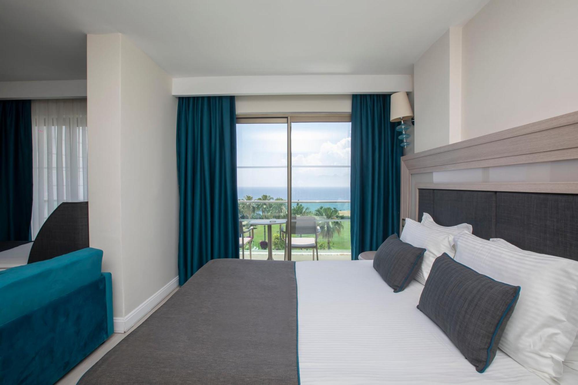 Falcon Otel