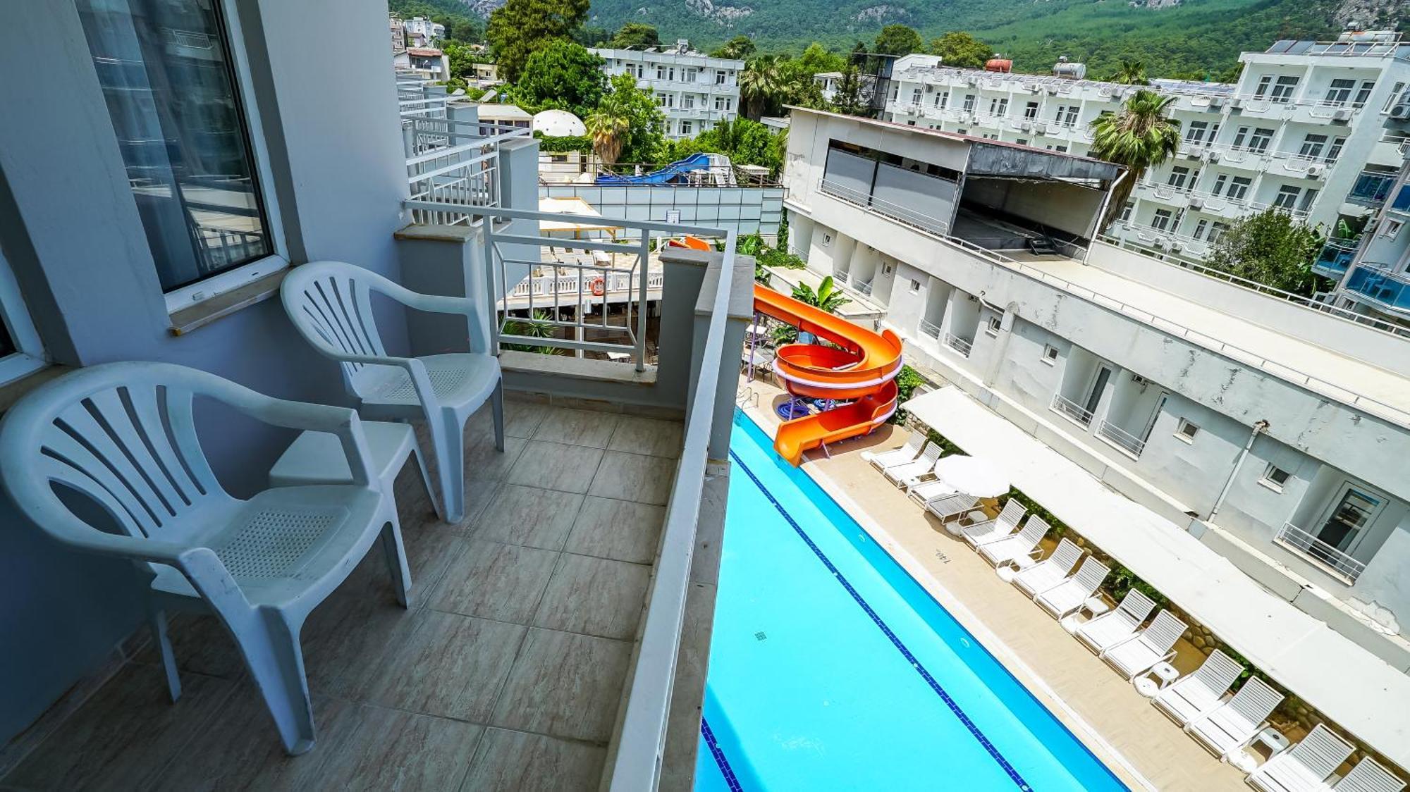 Hotel Nex Royal 4*