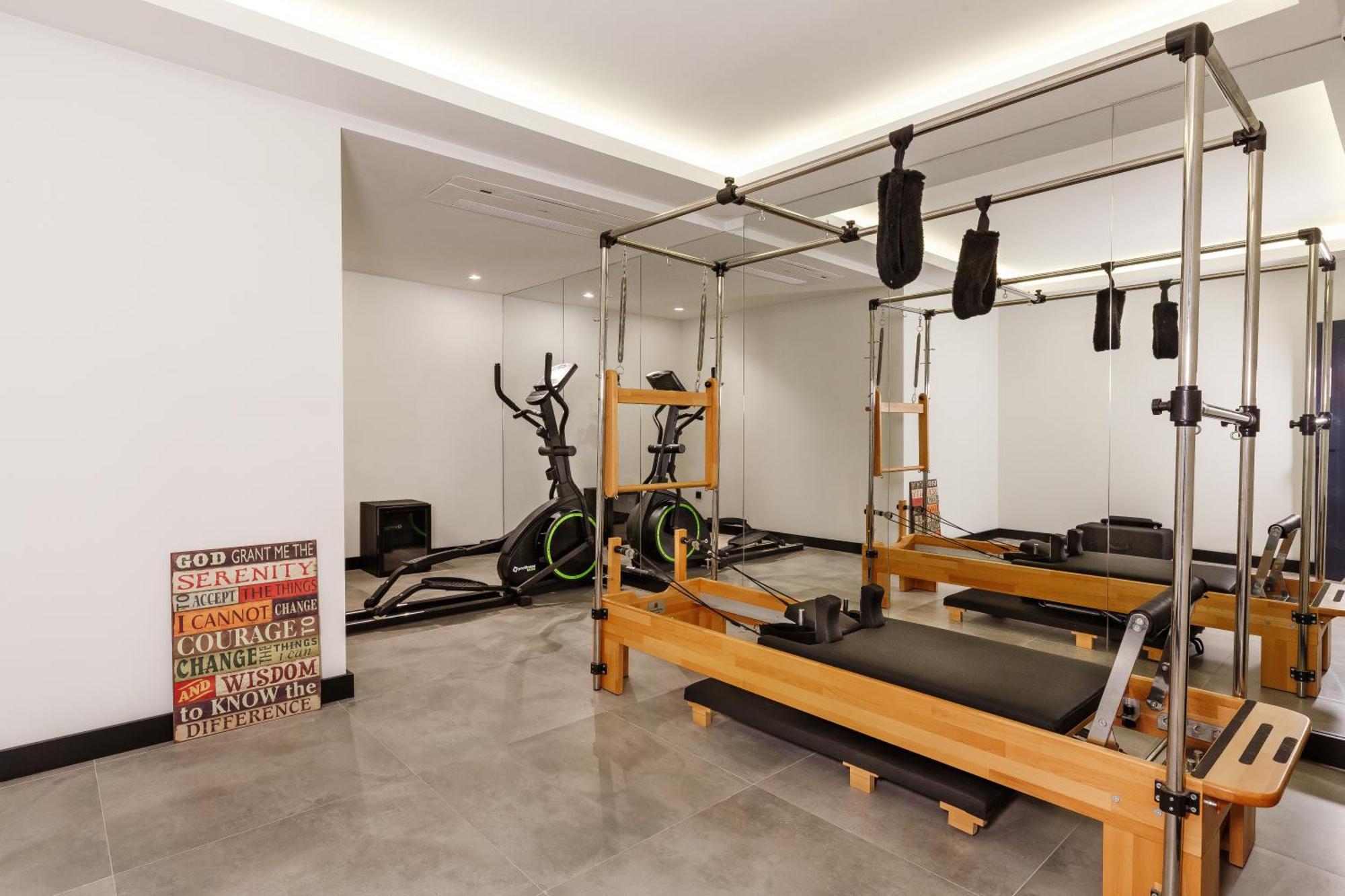 Otel The One Living - Adult Only