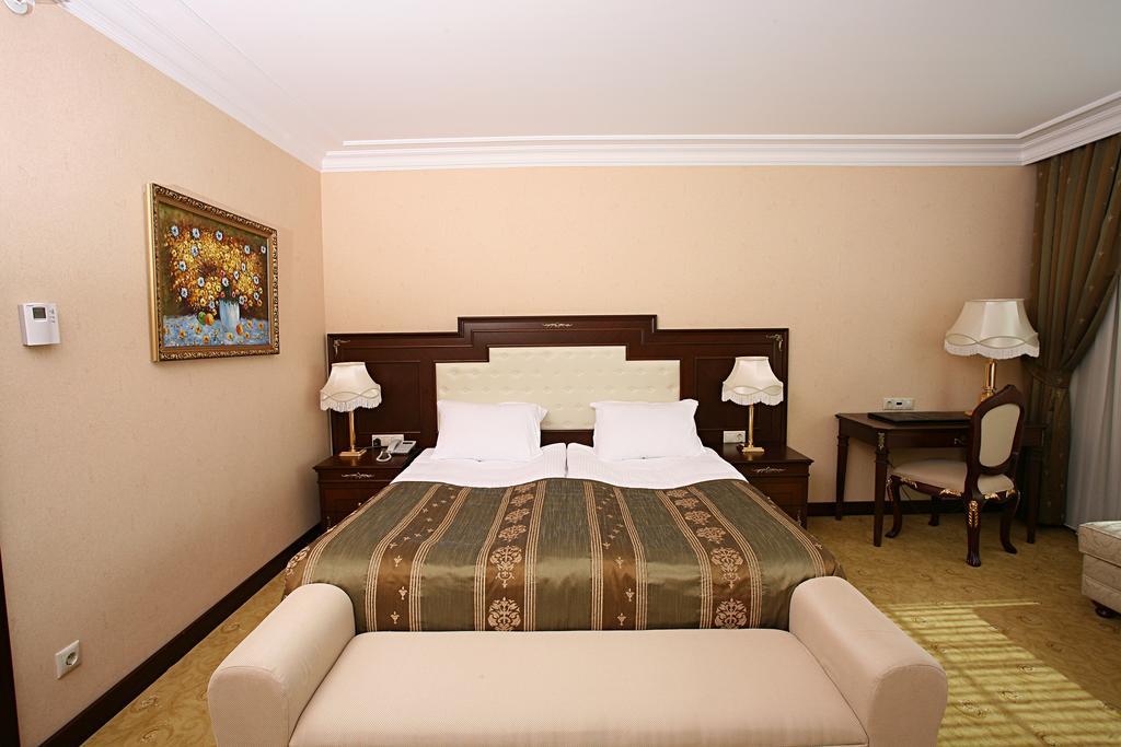 Otel Latanya Palm