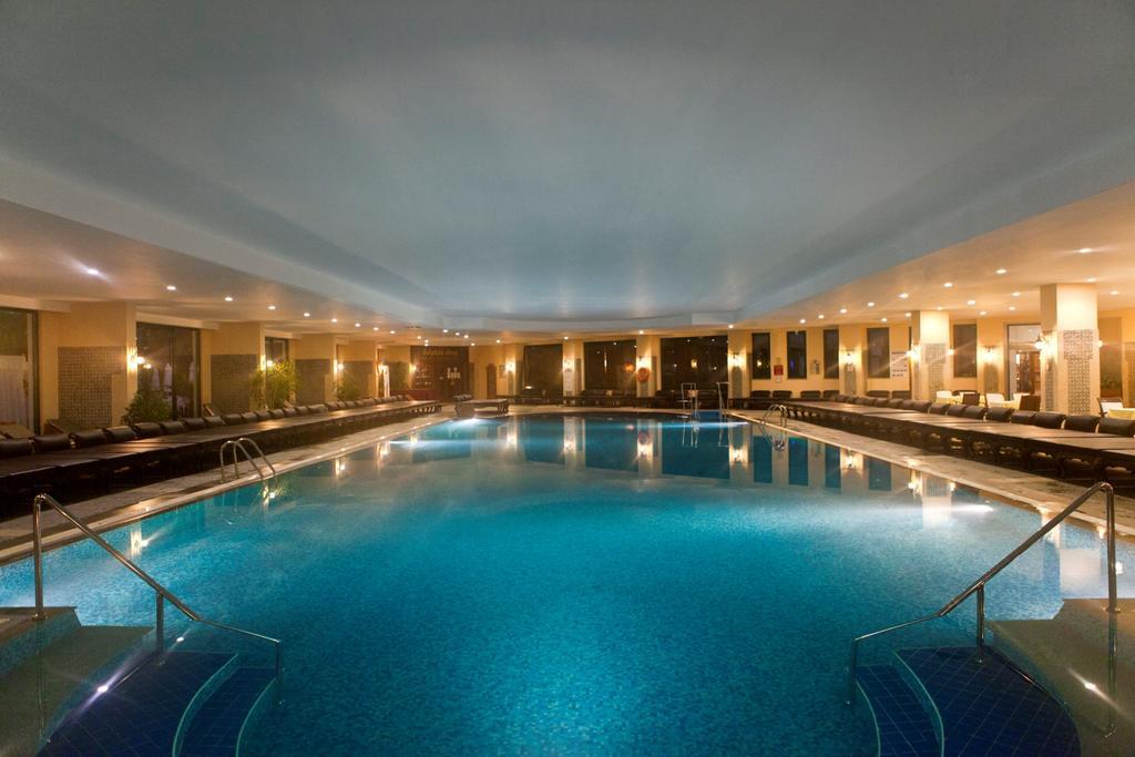 Delphin Palace Antália