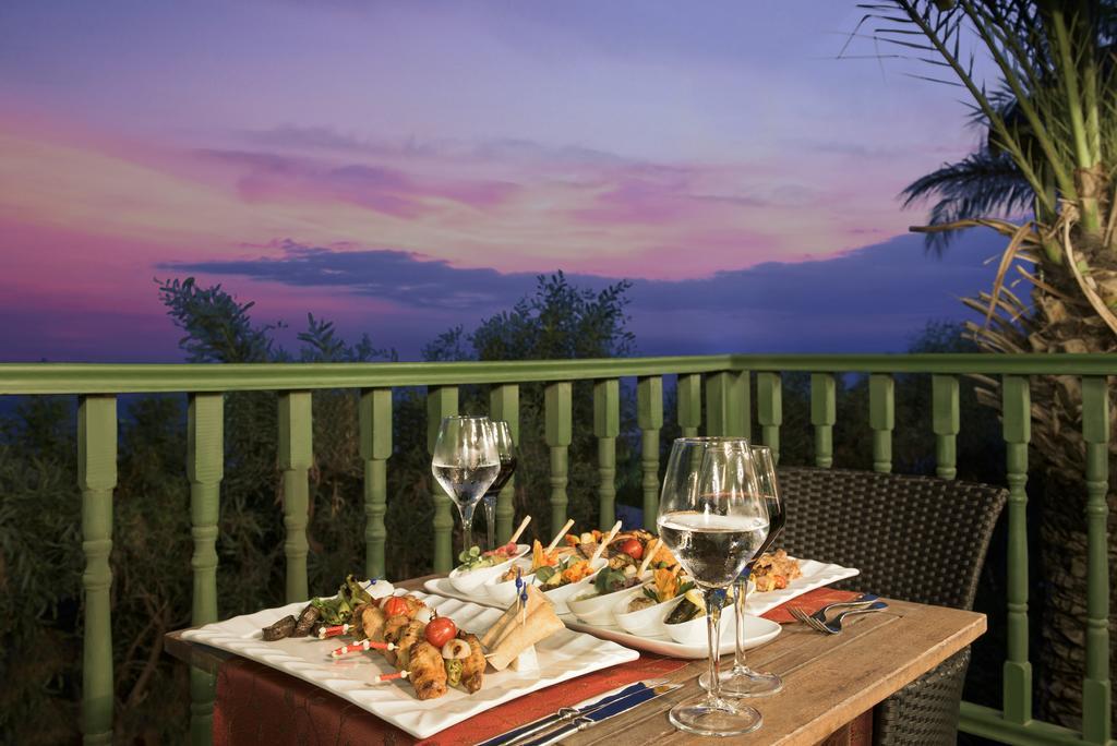 Resort Delphin Palace Antália