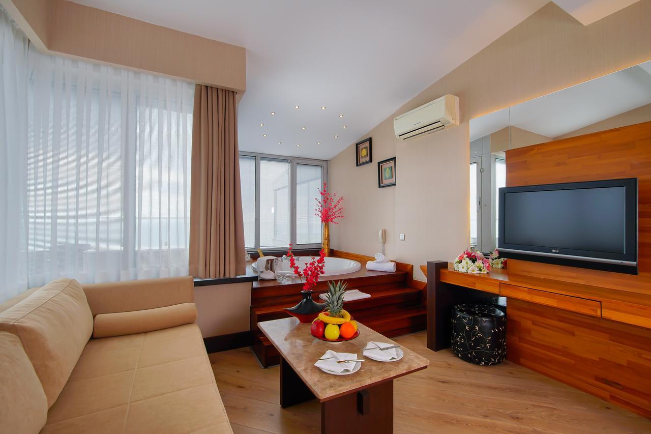 Resort Limak Lara De Luxe Antalya