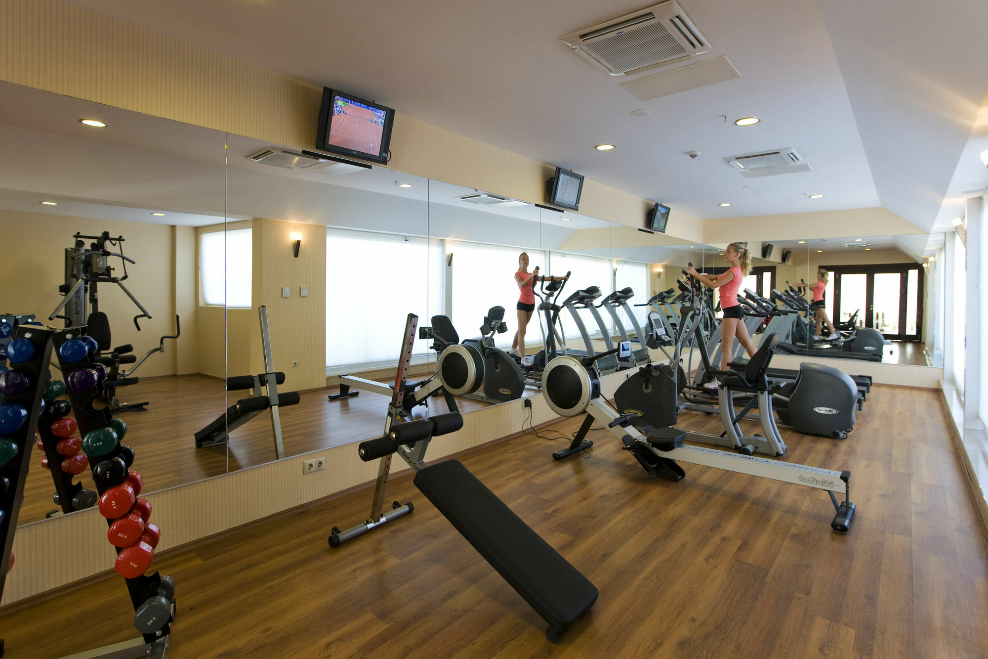 Latanya Palm Otel 4*