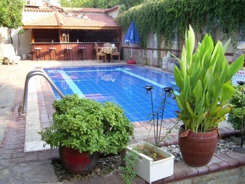 Otel Kaleici Pera Palace